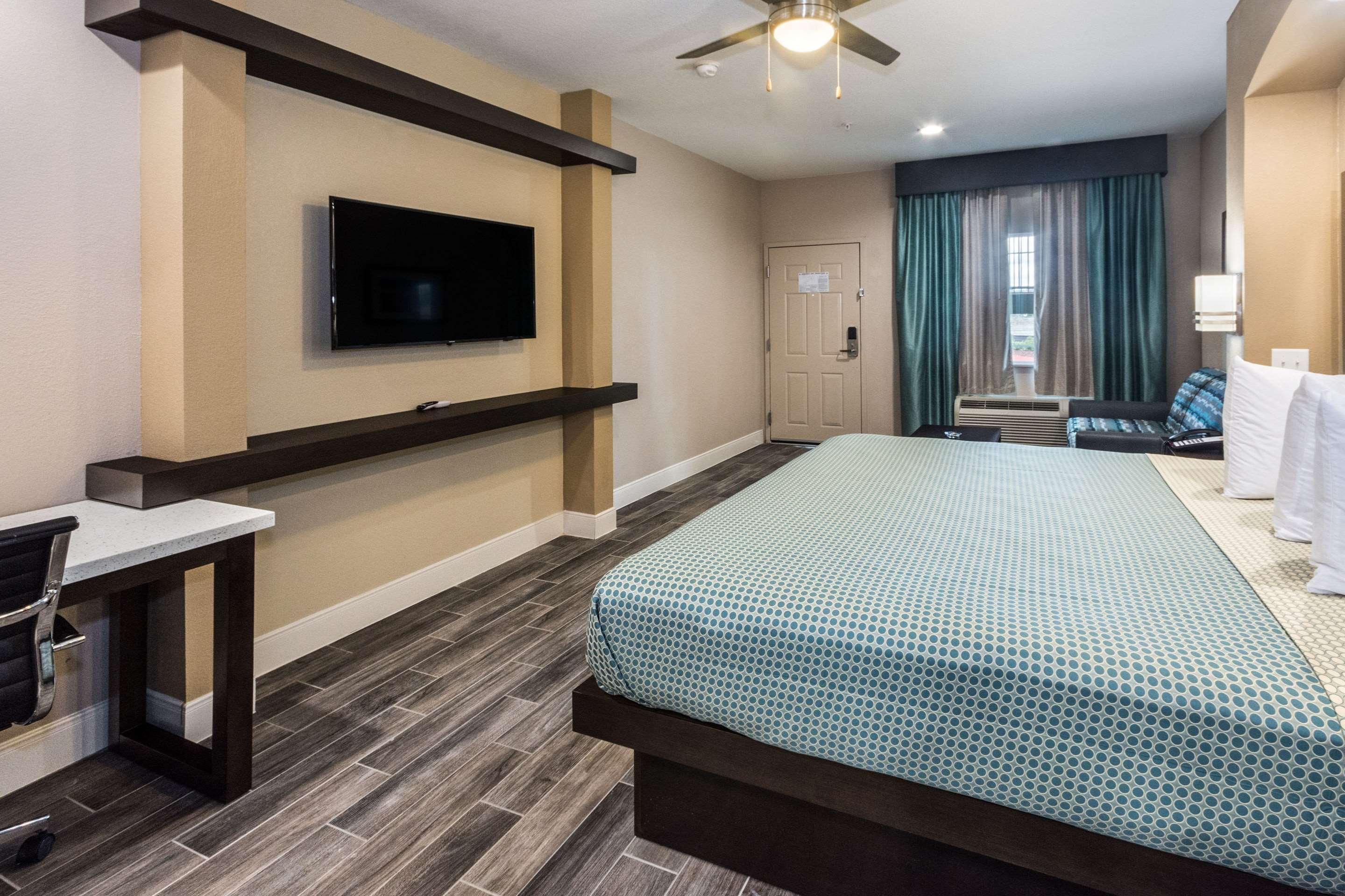 Econo Lodge Inn & Suites Houston Nw-Cy-Fair Jersey Village Екстериор снимка