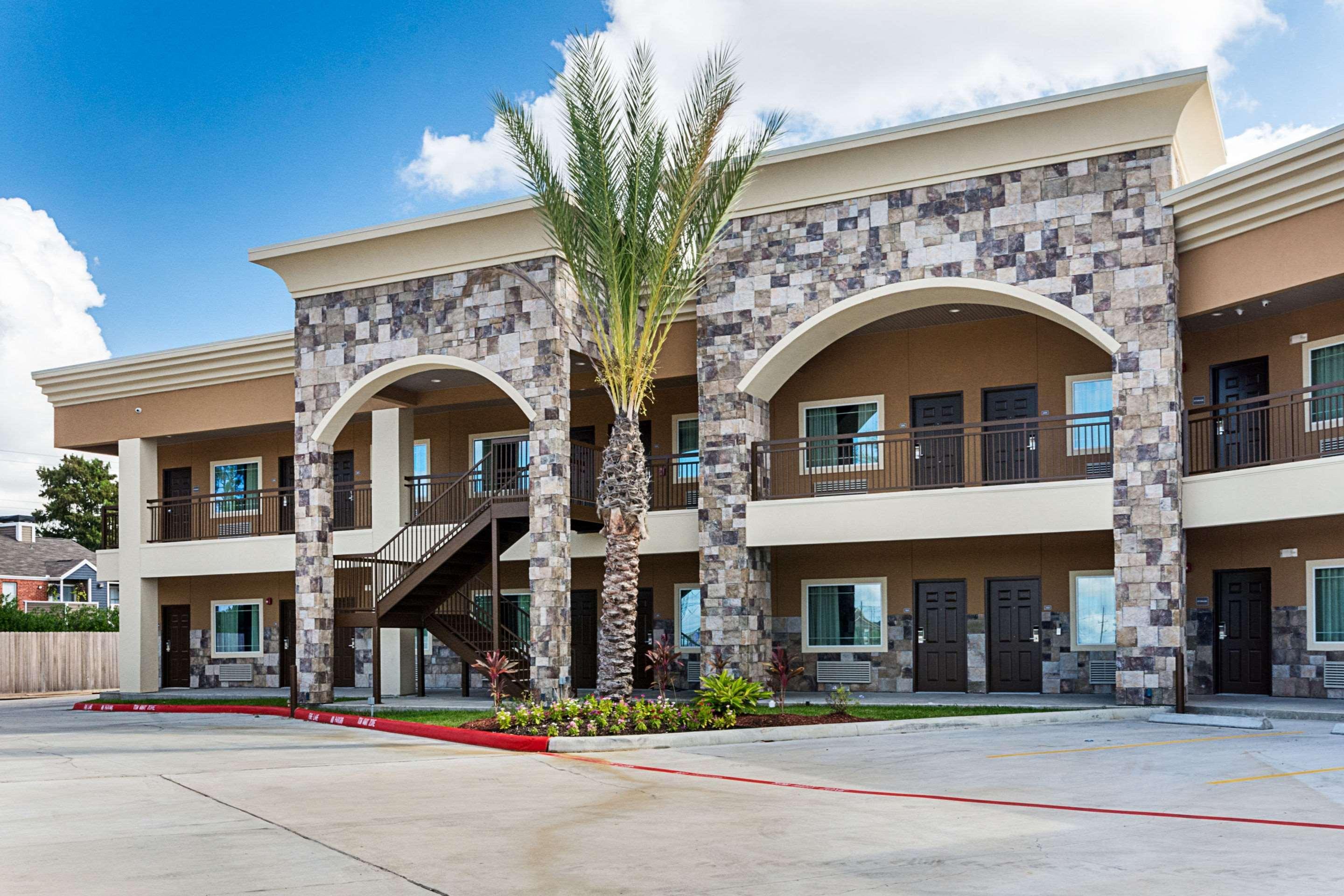Econo Lodge Inn & Suites Houston Nw-Cy-Fair Jersey Village Екстериор снимка